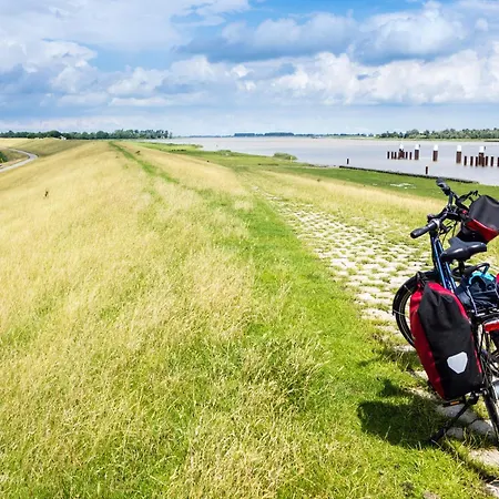 Tinyhouse „kleines Ems-idyll“